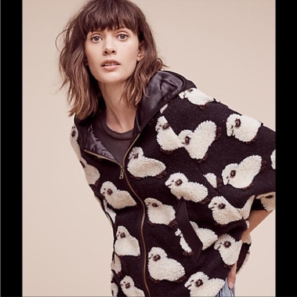 Eva Franco Hooded Lamb Cape Xs small. NWT - Picture 3 of 5